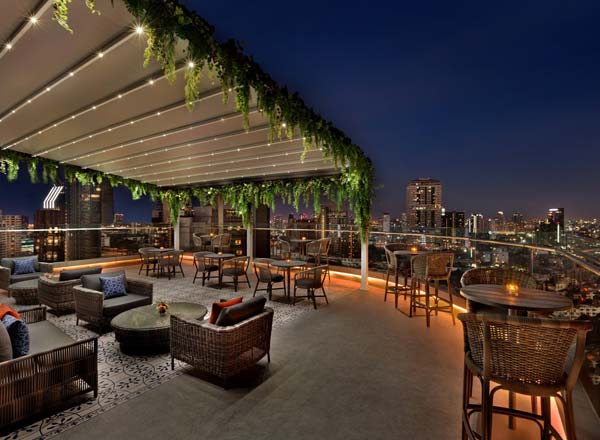 Rooftop bar AIRE BAR in Bangkok