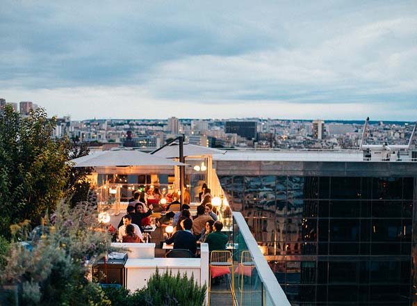 Rooftop bar Laho Rooftop in Paris