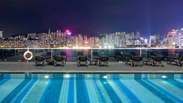 Rooftop pools Hong kong