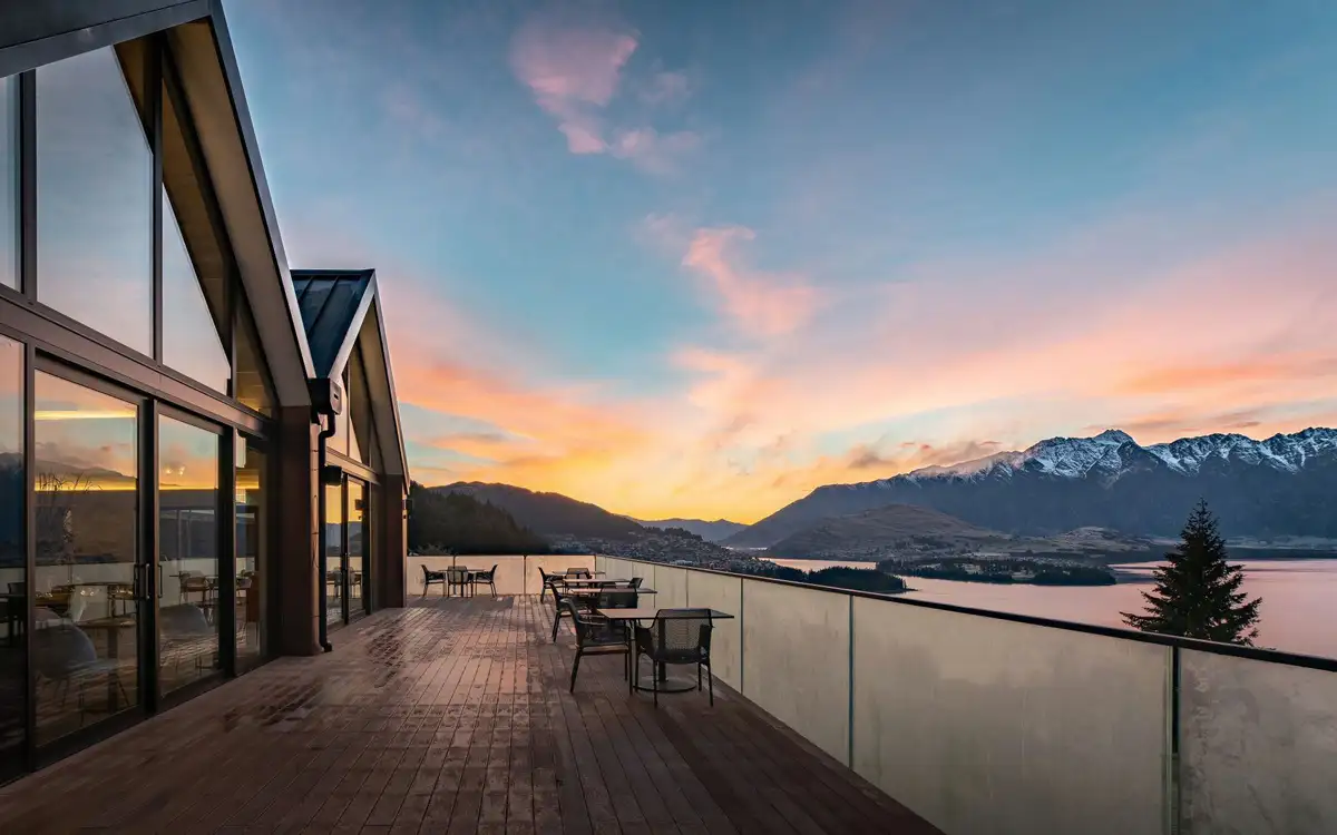 Rooftop Bar Queenstown