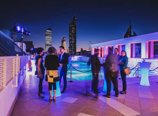 Rooftop bar Level Lounge in Abu Dhabi