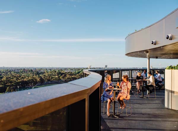 Rooftop bar Sôl Rooftop Bar & Restaurant in Adelaide