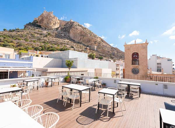 Rooftop bar La Milagrosa Rooftop in Alicante