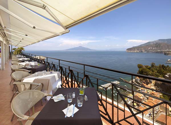 Rooftop bar La Pergola at Hotel Bristol in Amalfi Coast