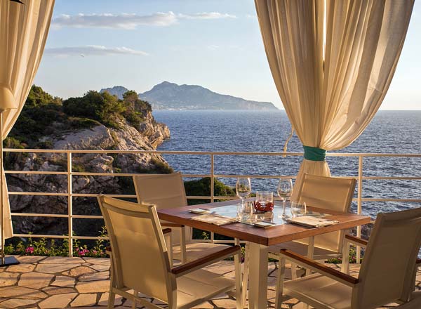 Rooftop bar MiraCapri Sunset Lounge at Hotel Delfino in Amalfi Coast