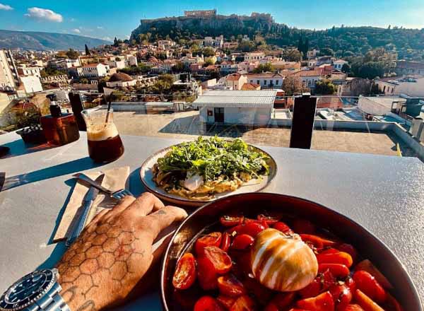 Rooftop bar Attic Urban Rooftop in Athens