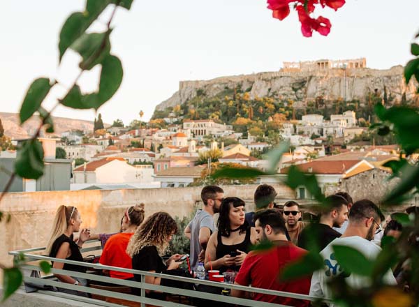 Rooftop bar Couleur Locale in Athens