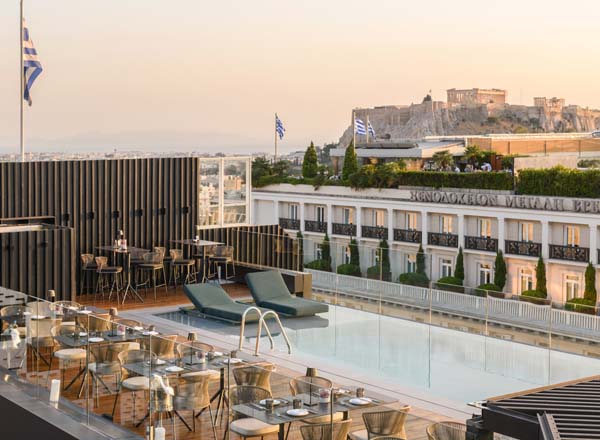 Rooftop bar Mappemonde Restaurant, Bar & Lounge in Athens