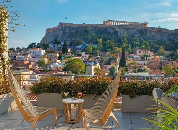 Rooftop bar Roof Garden Snack Bar at Plaka Hotel in Athens
