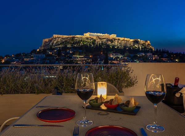 Rooftop bar Roof Garden Snack Bar at Plaka Hotel in Athens