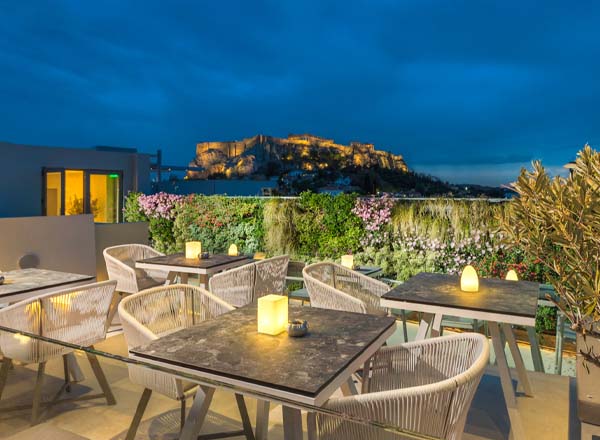 Rooftop bar Thea Terrace Bar in Athens