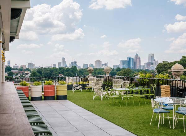 Rooftop bar Hotel Clermont Rooftop in Atlanta