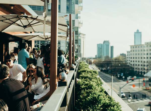 Rooftop bar The Regent Cocktail Club Atlanta in Atlanta