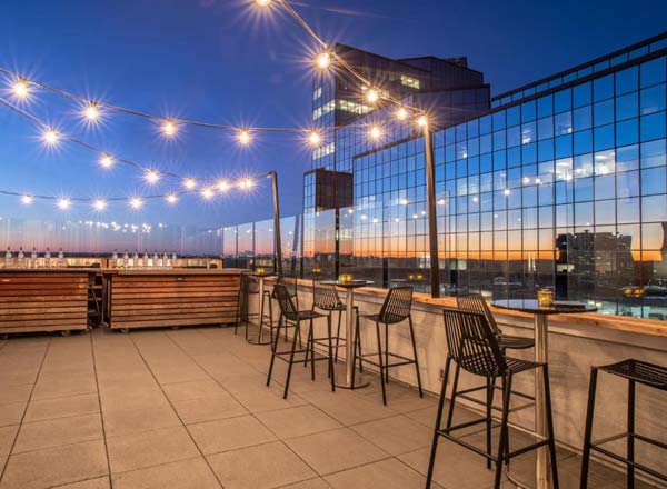 Rooftop bar Rosé & Rye in Atlanta