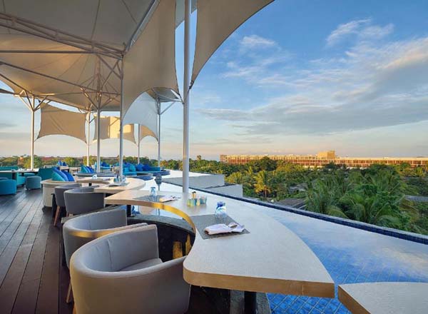 Rooftop bar BLU Sky Restaurant-Bar-Lounge in Bali