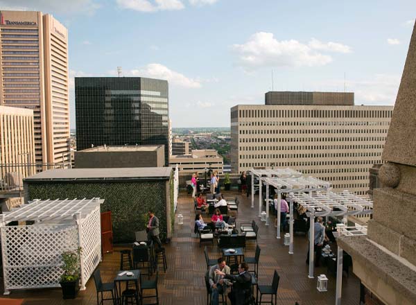 Rooftop bar LB Skybar in Baltimore