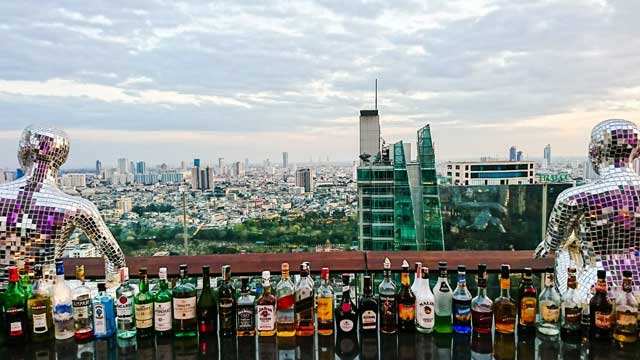Rooftop bar The Roof @38 Bar in Bangkok