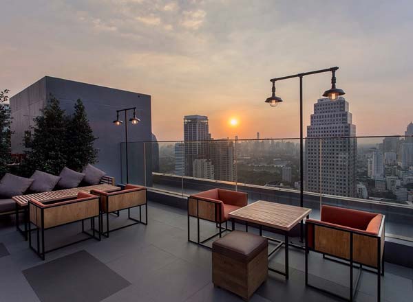 Rooftop bar Brewski Rooftop in Bangkok