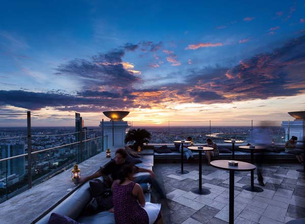 Rooftop bar Distil Rooftop Bar in Bangkok