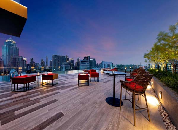 Bar en la azotea RedSquare Rooftop Bar en Bangkok