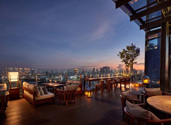 Rooftop bar Spectrum Lounge & Bar in Bangkok
