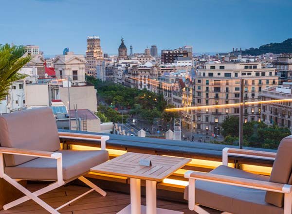 Rooftop bar La Dolce Vitae en Majestic Hotel en Barcelona