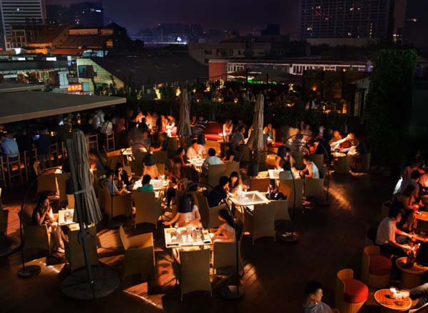Rooftop bar Fez Bar in Beijing