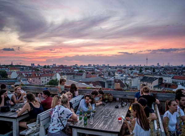 Rooftop bar Klunkerkranich Rooftop in Berlin