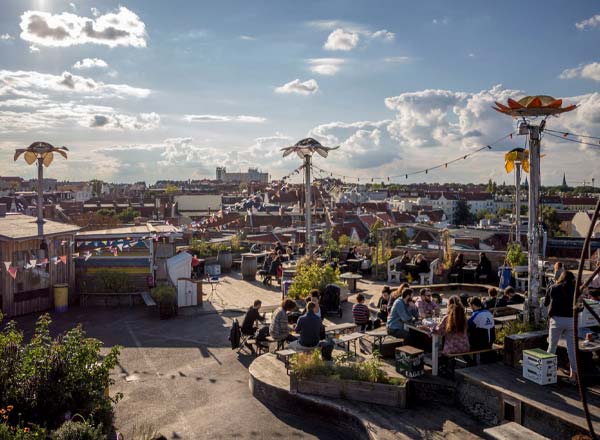 Rooftop bar Klunkerkranich Rooftop in Berlin