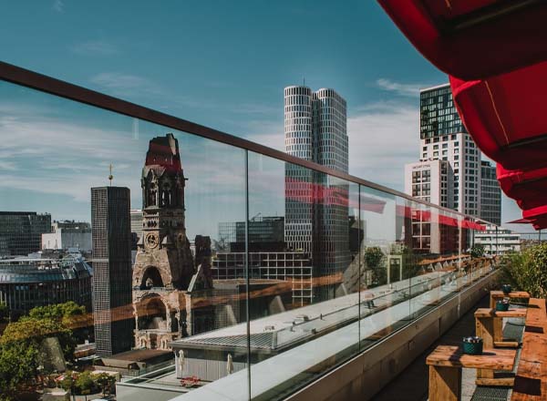 Rooftop bar Monkey Bar in Berlin