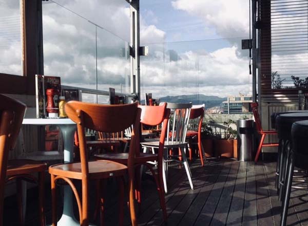 Rooftop bar Apache at Click Clack Hotel in Bogotá