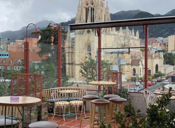 Rooftop bar O.D.E.M. in Bogotá