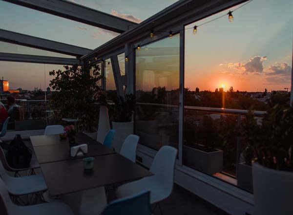 Rooftop bar SkyBar Dorobanti in Bucharest