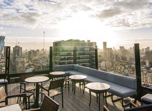 Rooftop bar Trade Skybar in Buenos Aires