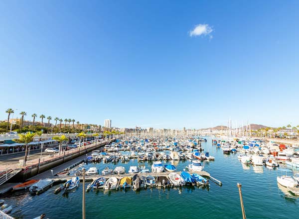 Rooftop bar Restaurante Terraza Pantalán in Canary Islands (Gran Canaria)