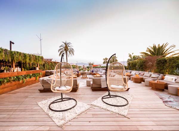 Rooftop bar Cloud Nine by Bâoli Cannes in Cannes