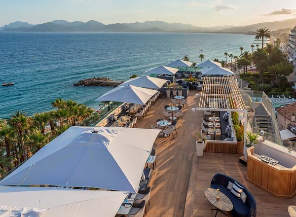 Rooftop bar Marea in Cannes