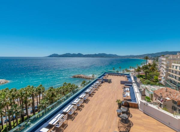 Rooftop bar Cannes Vertigo in Cannes