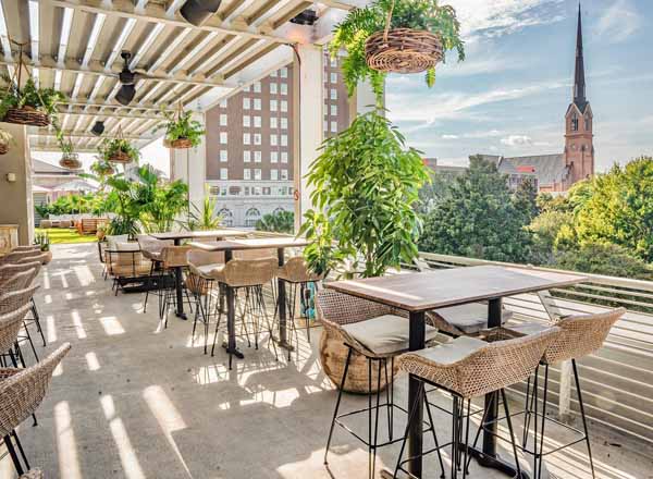 Ritual Rooftop Restaurant & Lounge - Rooftop bar in Charleston