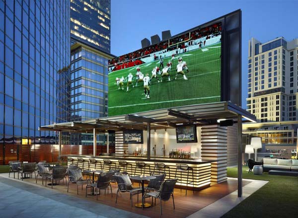 Rooftop bar Coin Bar in Charlotte