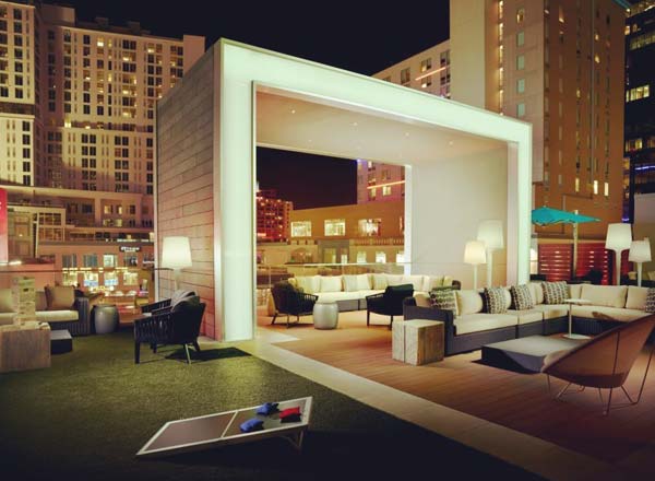 Rooftop bar Coin Bar in Charlotte