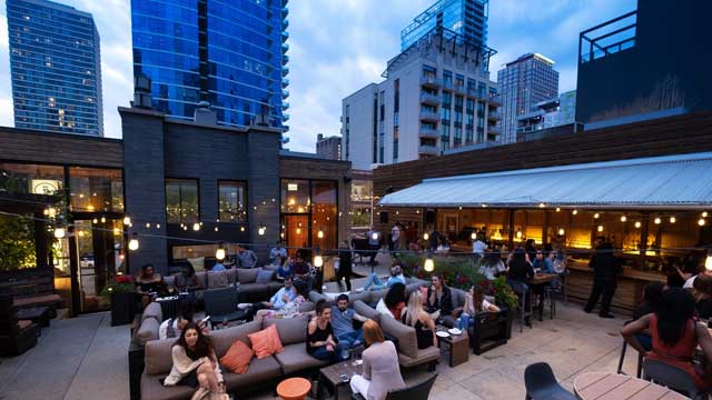 Rooftop bar Zed451 in Chicago