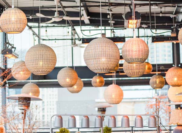 Rooftop bar bar avec in Chicago