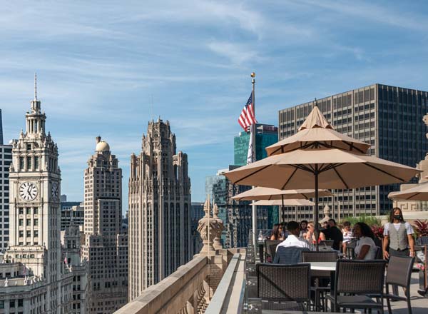 Bar en la azotea LH Rooftop en Chicago