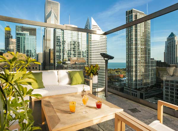 Rooftop bar ROOF on theWit in Chicago