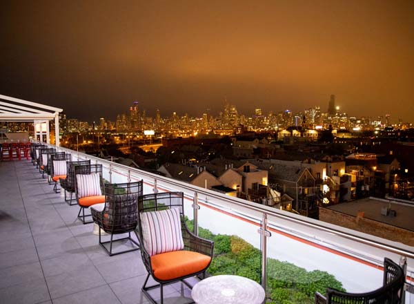 Kennedy Rooftop - Rooftop bar in Chicago | The Rooftop Guide