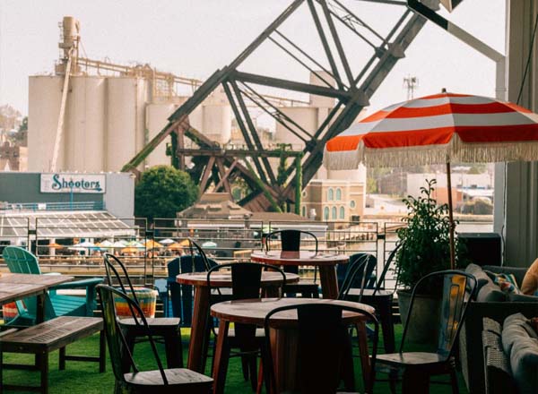 Rooftop bar Glamper in Cleveland