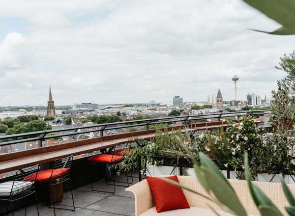 Rooftop bar Bar Botanik in Cologne