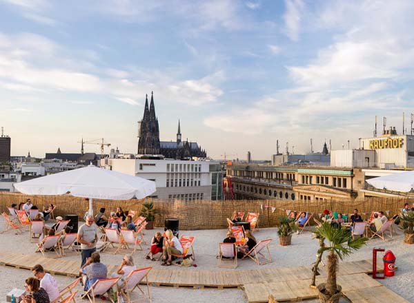 Rooftop bar SonnenscheinEtage in Cologne