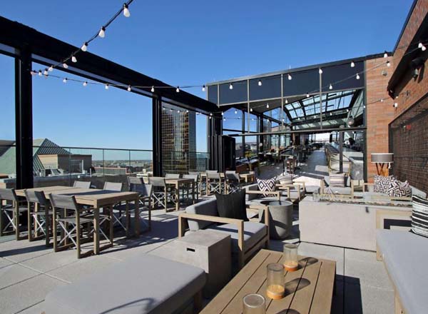 Rooftop bar Goodale Station in Columbus